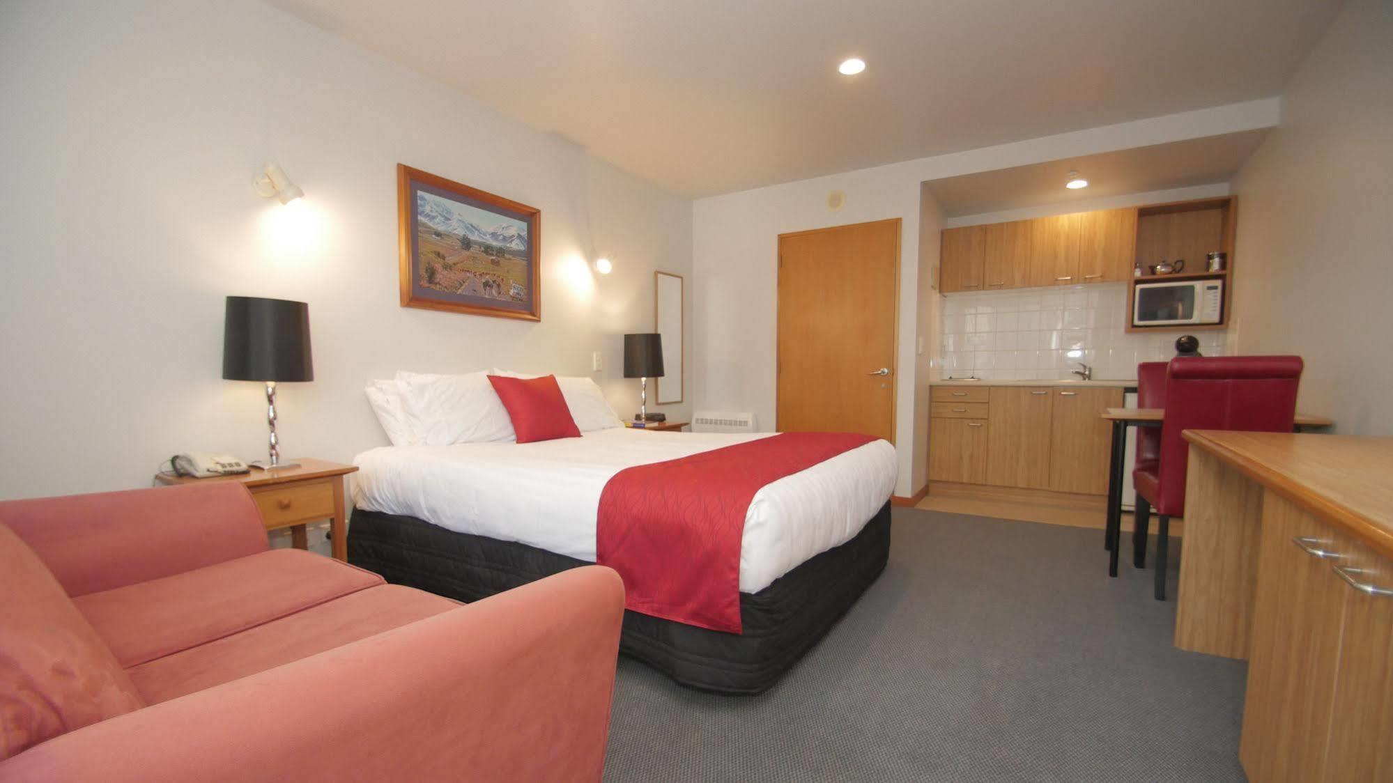 Asure Christchurch Classic Motel & Apartments エクステリア 写真
